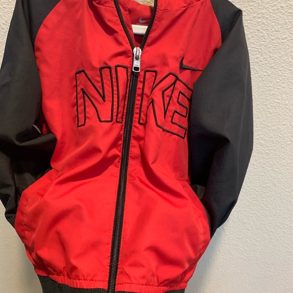 Nike 3T jacket - Picture 3 of 5